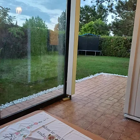 Nyaraló Am Foehrenwald